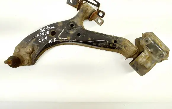 Honda CR-V Front lower control arm/wishbone