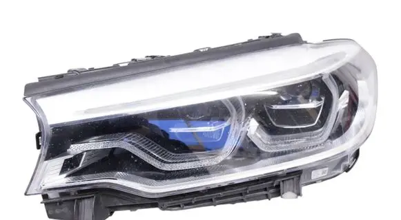 BMW 5 G30 G31 G38 Headlight/headlamp 7439193