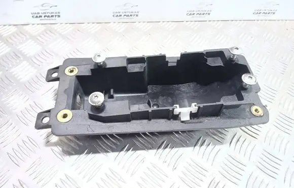 Porsche Cayenne (9PA) Gear shifter surround trim plastic 7L5713095