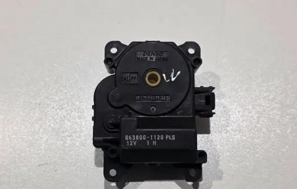 Lexus IS 220D-250-350 Air flap motor/actuator 8710630450 0638000171