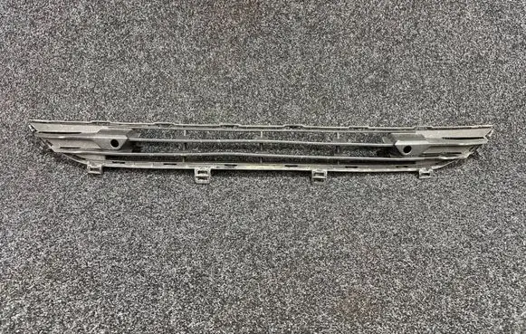 Volvo S90, V90 Front bumper lower grill 32227521