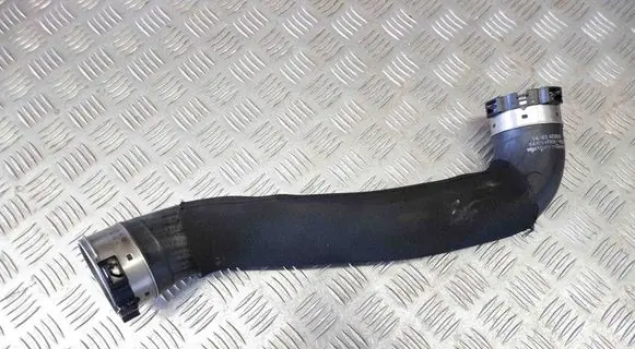 Intercooler hose/pipe