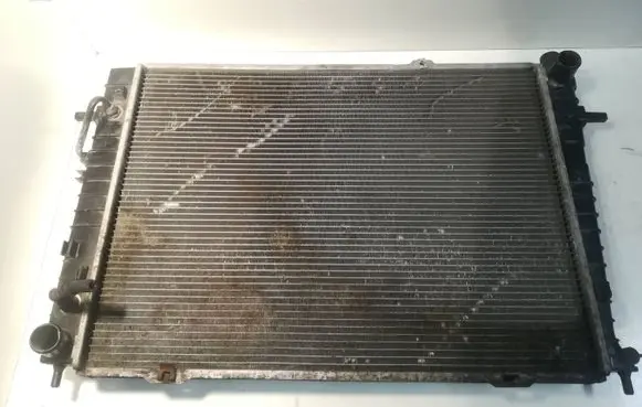 Opel Omega B1 Coolant radiator