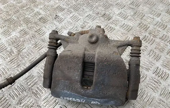 Skoda Superb B8 (3V) Front brake caliper