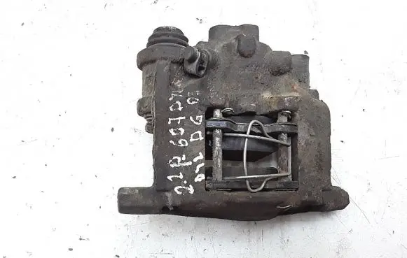 Peugeot 607 Rear brake caliper