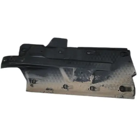 Skoda Fabia Mk2 (5J) Engine splash shield/under tray