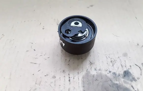 Jaguar S-Type Belt tensioner pulley 30071903