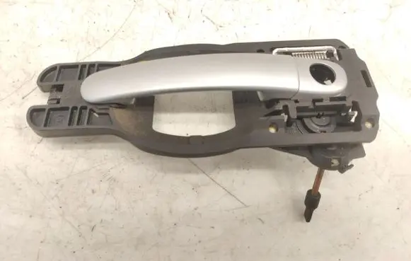 Audi A2 Front door exterior handle 8Z0837885A 8Z2837885 8Z0837886