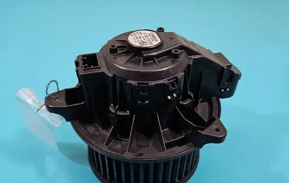 Heater fan/blower