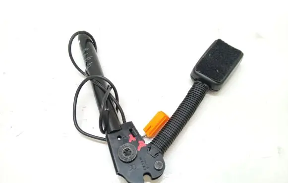 Ford C-MAX I Front seatbelt buckle 3M51-R61208-AE