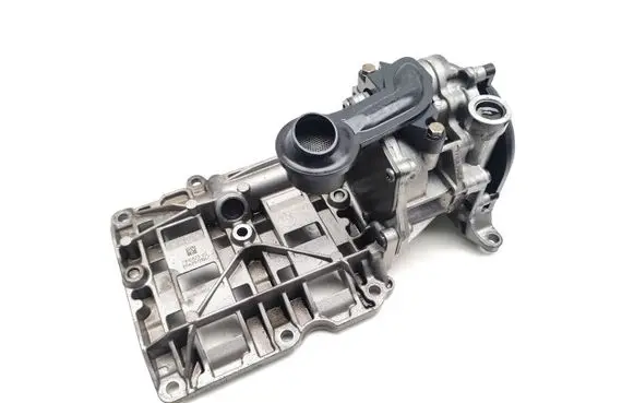 BMW X3 E83 Oil pump 7810773 7810823