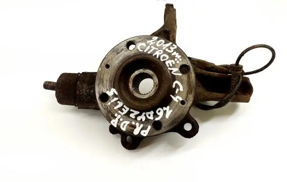 Citroen C4 II Front wheel hub