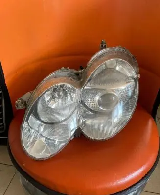 Mercedes-Benz SL R230 Headlight/headlamp A2308207561 0302485075