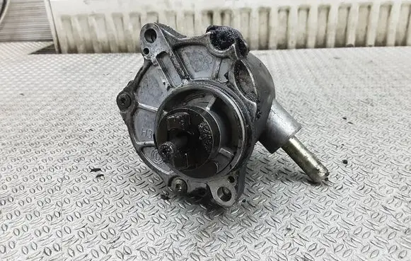 Mercedes-Benz S W220 Vacuum pump A6282300065