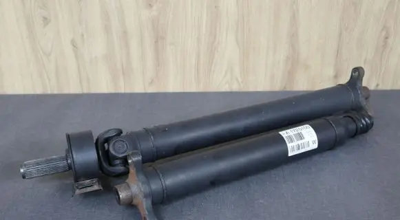 Mercedes-Benz SLK R172 Drive shaft (set) 1724100100 A1724100100