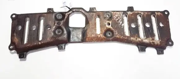 Mazda Xedos 9 Engine splash shield/under tray
