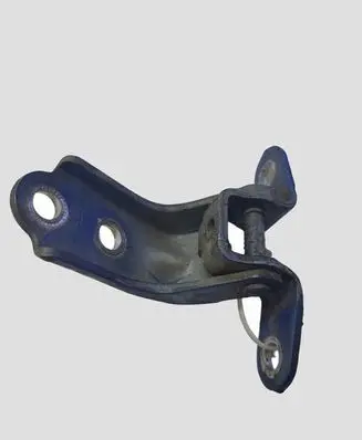 Hyundai i30 Front door lower hinge
