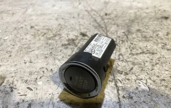 Toyota Prius (XW20) Engine start stop button switch ETC093LPD0168 TA2004311 932Y7500103