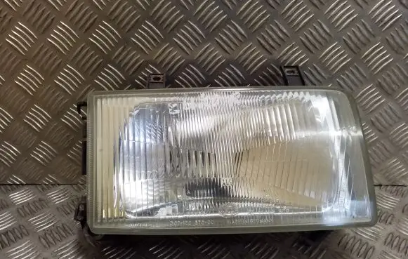 Volkswagen Transporter - Caravelle T4 Headlight/headlamp 0244438