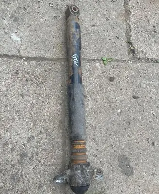 Skoda Octavia Mk2 (1Z) Rear shock absorber/damper