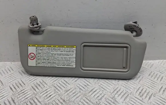 Toyota Avensis T270 Sun visor 7431005190B0
