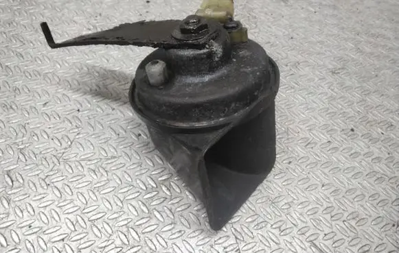Chrysler Pacifica Horn signal 011157