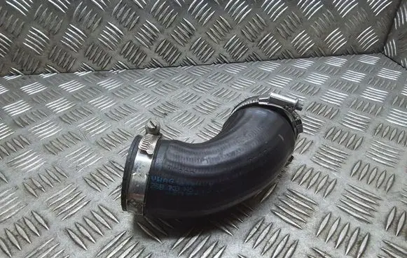 Intercooler hose/pipe