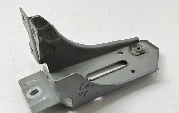 Renault Captur Battery bracket 648605701R