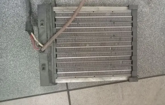 Electric cabin heater radiator