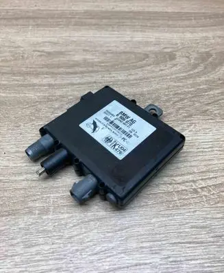 BMW X5 E53 Aerial antenna amplifier 6906070