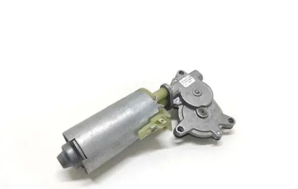 Volkswagen Phaeton Seat adjustment motor 0130002582
