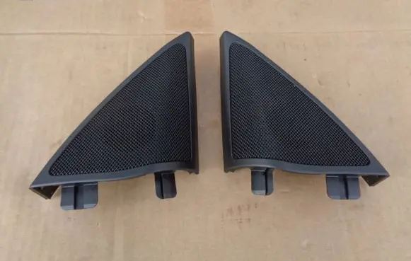 Mercedes-Benz E C207 W207 Front door high frequency speaker A2077200411