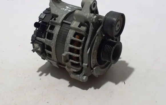 BMW 5 G30 G31 Generator/alternator 8571357