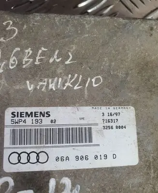 Audi A3 S3 8L Engine control unit/module 06A906019D