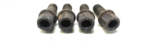 Nuts/bolts