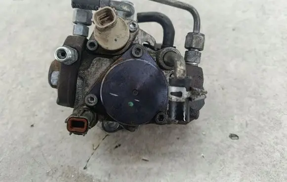 Toyota Avensis T250 Fuel injection high pressure pump 