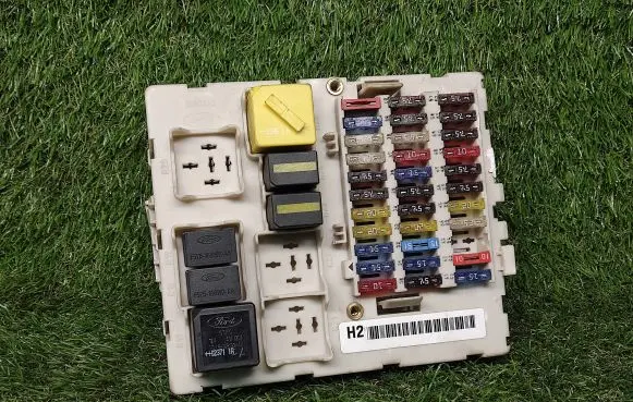 Ford Focus Power management control unit 2M5T14A073BD