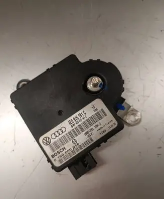Audi A8 S8 D3 4E Battery control module 4E0915181C 4E0910181C 0199000015