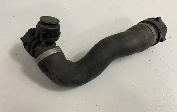 BMW X5 E70 Engine coolant pipe/hose 7808078
