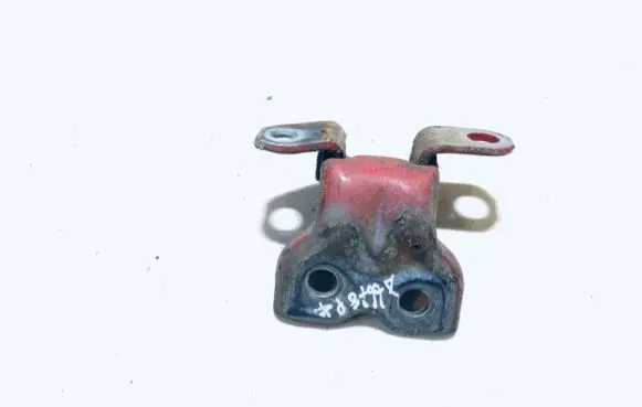 Toyota Yaris Front door upper hinge