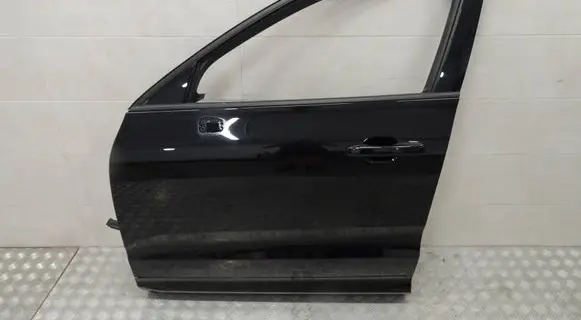 Volvo XC60 Front door