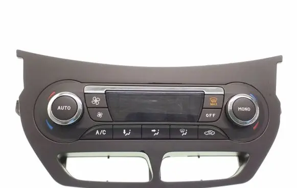 Ford Focus Climate control unit AM5T18C612BJ
