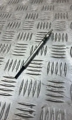 Mercedes-Benz E W211 Glow plug 0250403008