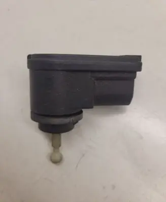Headlight level adjustment motor