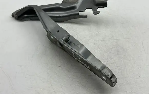 Jaguar XF X250 Engine bonnet/hood hinges S9740320