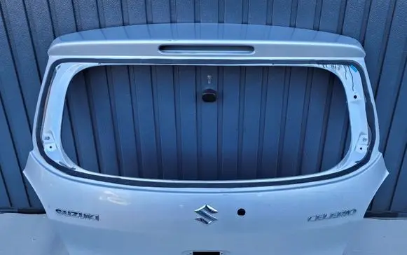 Suzuki Celerio Tailgate/trunk/boot lid
