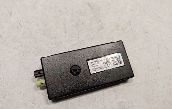 BMW X3 G01 Aerial antenna amplifier 9389613 65209389613