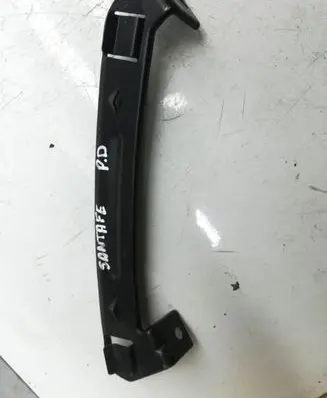 Hyundai Santa Fe Front bumper mounting bracket