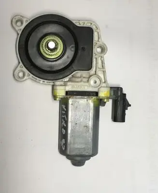 Dodge Nitro Rear door window regulator motor 1002852A001 7740807104