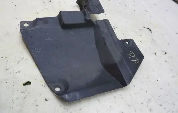 Mazda CX-5 Engine splash shield/under tray KRIS235789